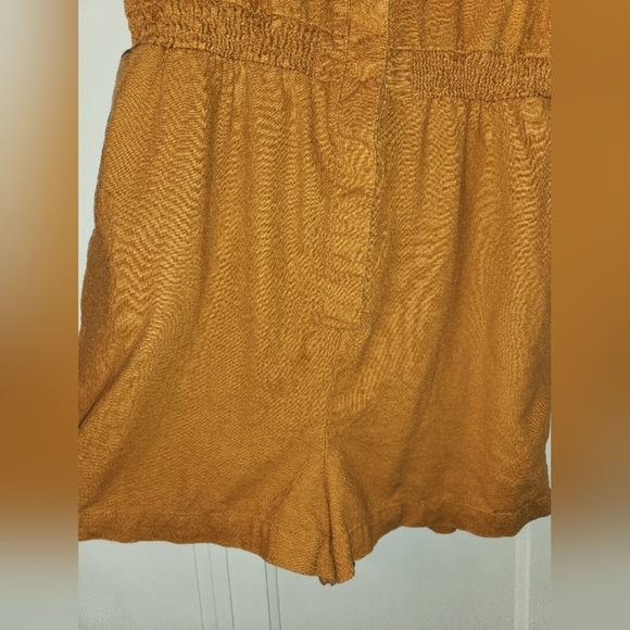 Universal Thread collared shorts romper mustard fall Women's XS - Picture 10 of 12